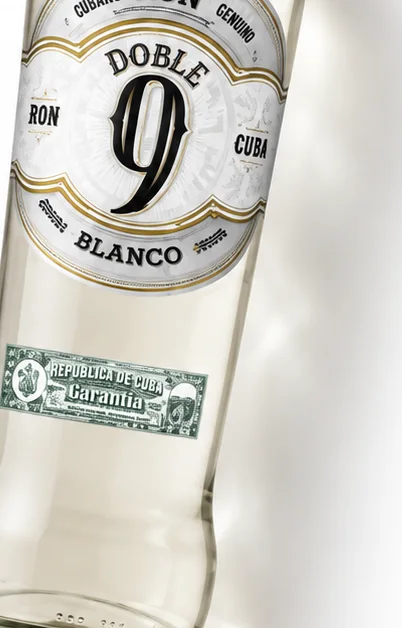 Doble 9 Blanco, detail